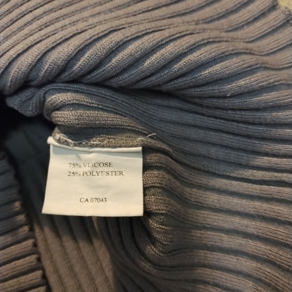 Belldini Grey Short Sleeved Ribbed Zip Up Hoody with Rhinestones Size S - Picture 9 of 10